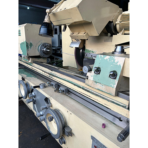 Universal Cylindrical Grinder Machine