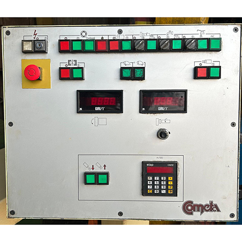 Universal Cylindrical Grinder Machine