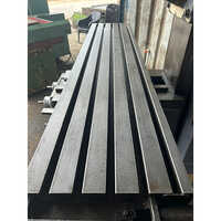 Universal Milling Machine