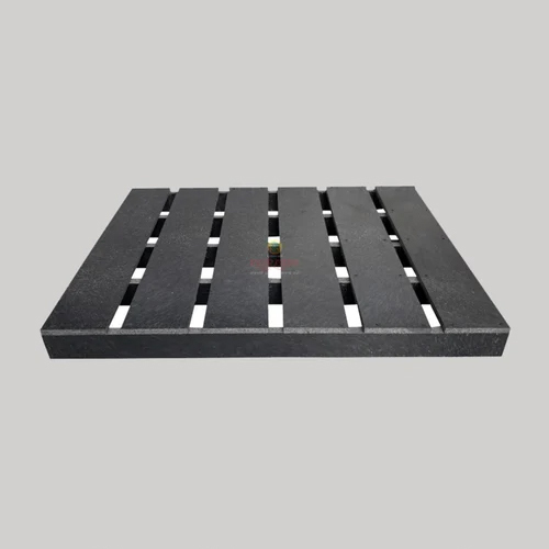 Black Dunnage Pallet