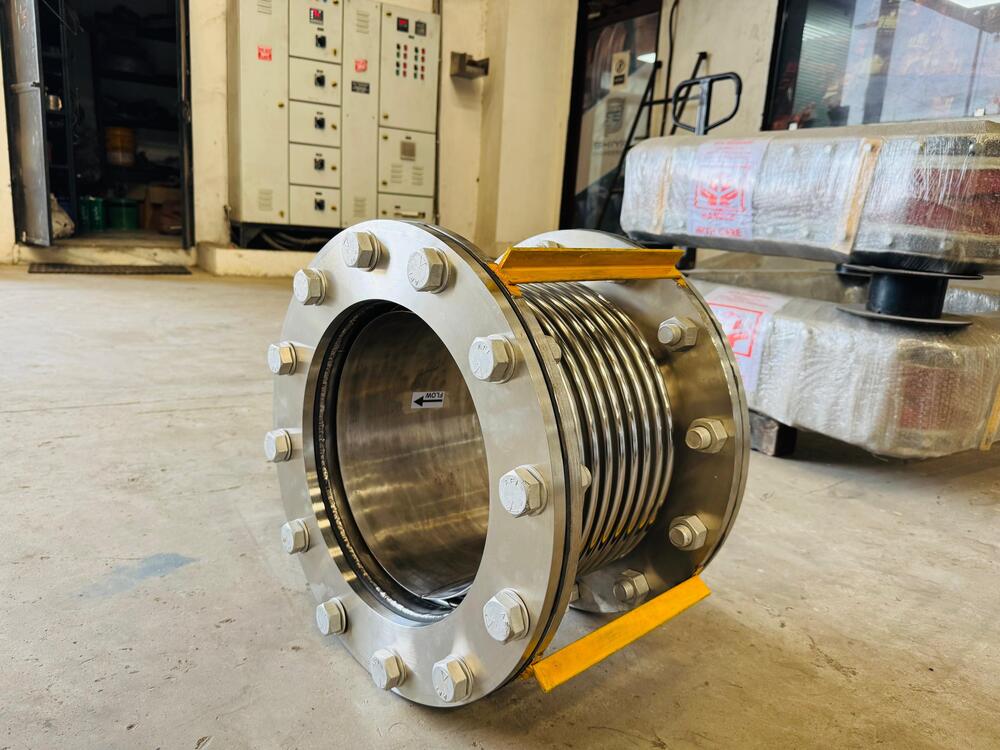 Axial Expansion Joint - Color: Sliver