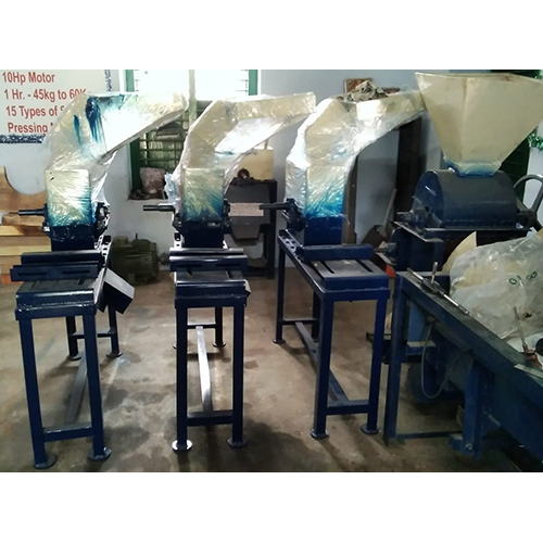 Industrial Copra Cutter Machine - Color: Blue