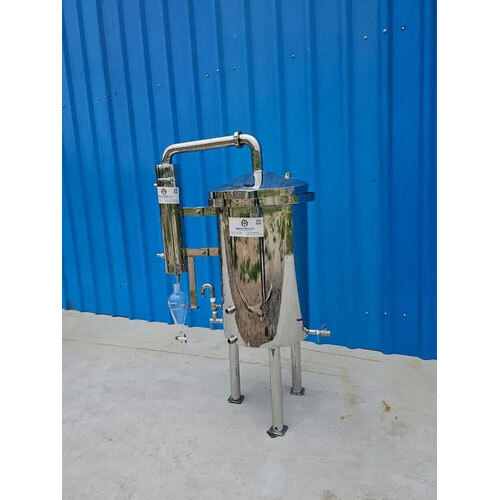Hydro Distillation Equipment