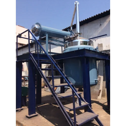 Kewada Flower & Buds Oils Distillation Plants