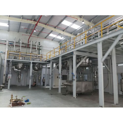 Lavandin Flower & Buds Oils Distillation Plants