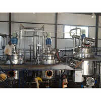 German Chamomile - Blue Chamomile Flower & Buds Oils Distillation Plants - Automatic Grade: Semi-automatic