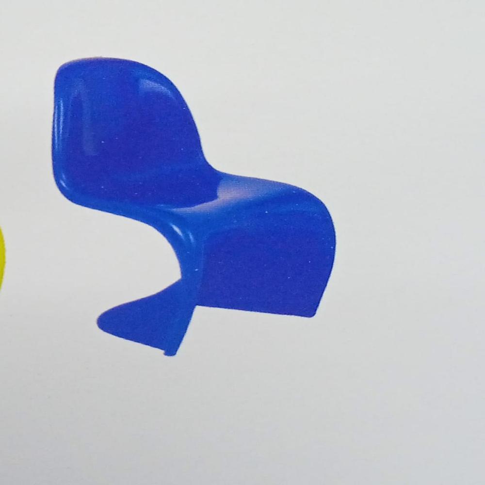 ITALICA SIGNATURE CHAIR 