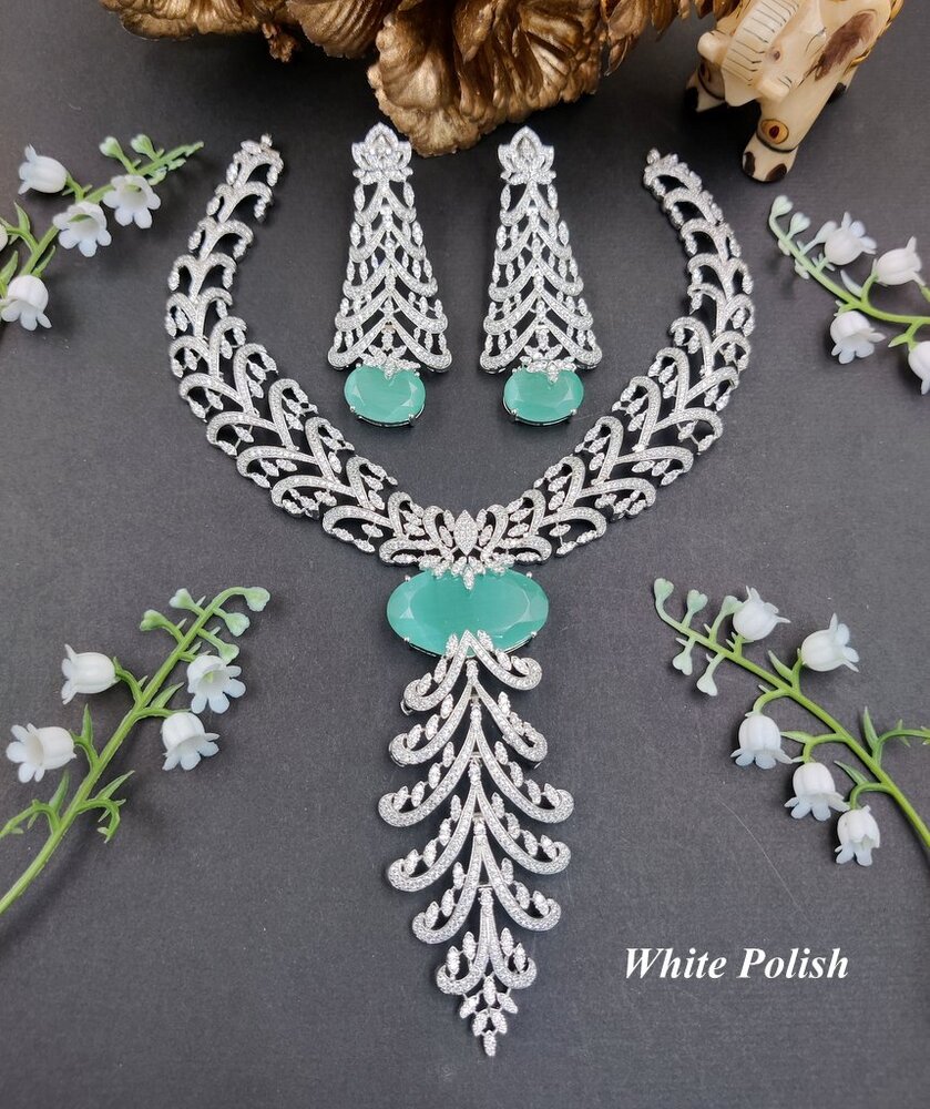 Wear your essence AD Necklace