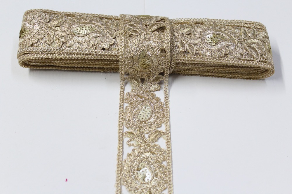 Fancy Embroidery,, Sequence Zari Laces - Color: Golden