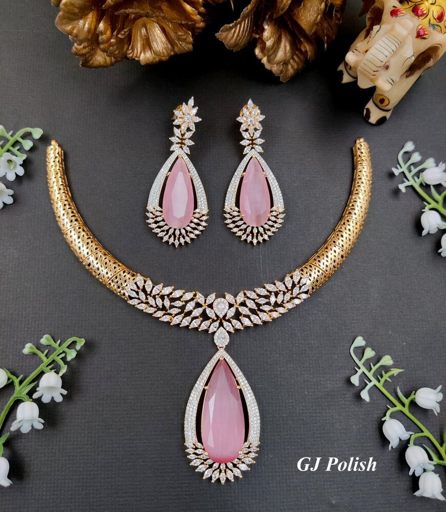 Adorned allure Ad Necklace Set