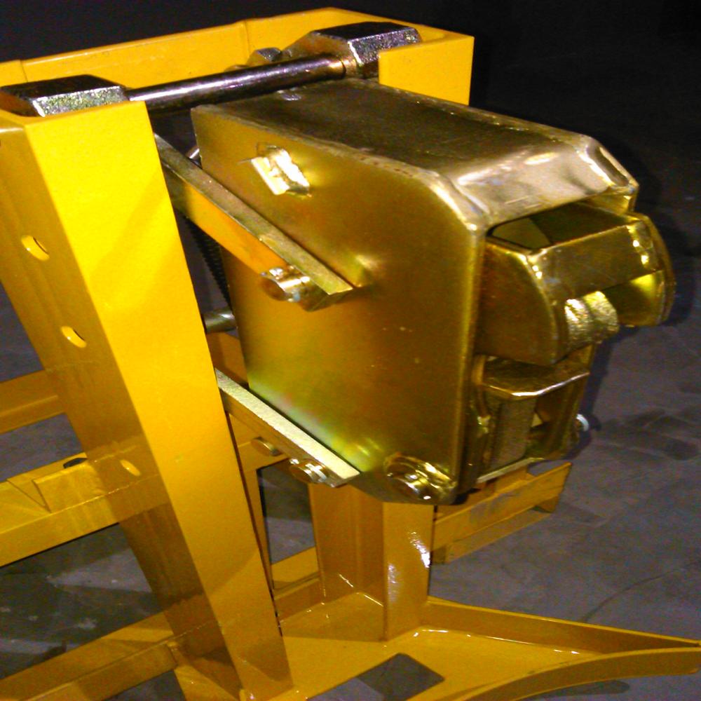 Parrot Beak Single Drum Lifter (Forklift Attachment)