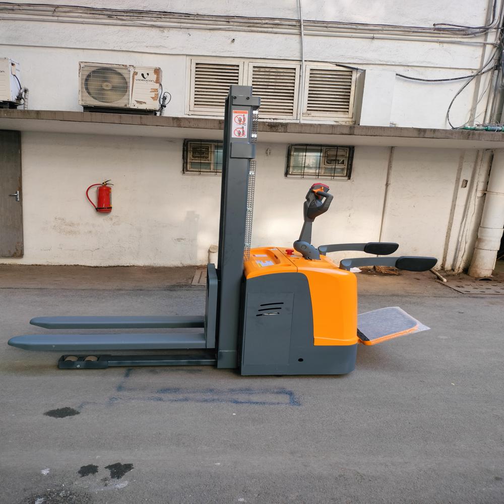 Full Electric Stacker