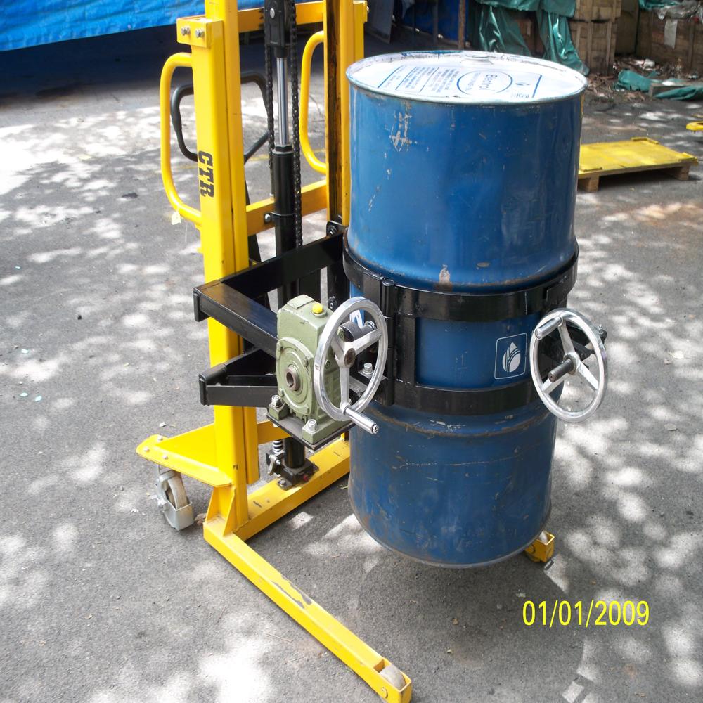 Drum Handling Machine
