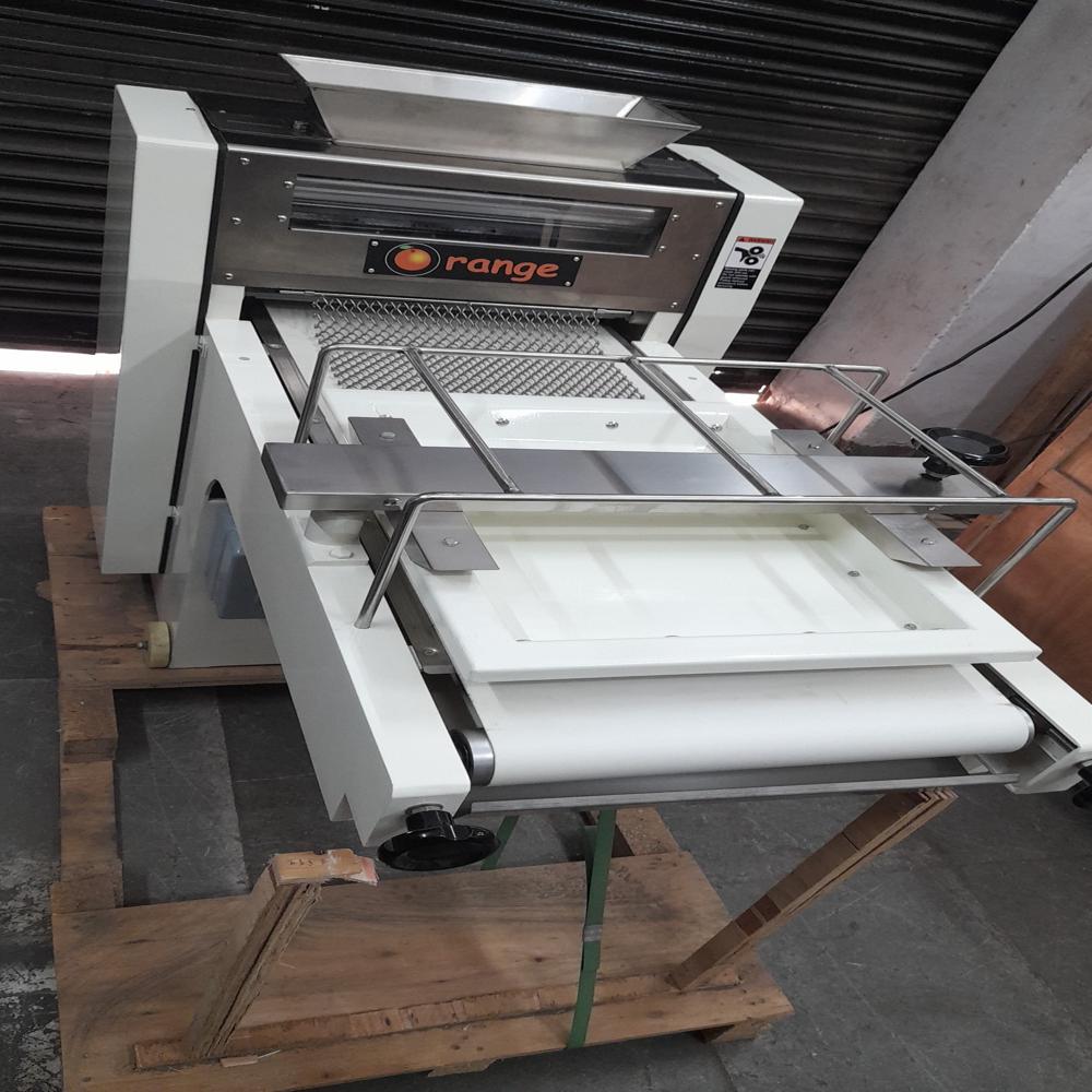 Dough Moulder