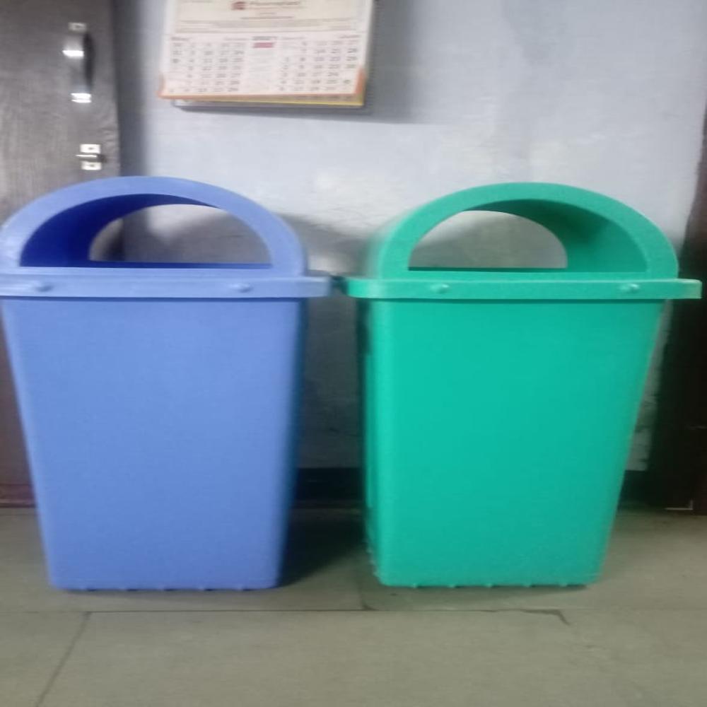 110 Liter Waste Container And Dustbin - Application: For Mall