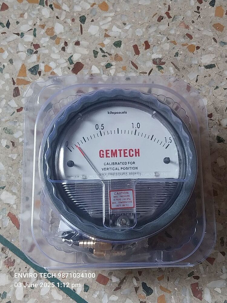Cdpg-40l-led Aerosense Digital Differential Pressure Gauge - Measurement Range 0-10000 Pa | Lcd Display, Built-in Buzzer, Battery Or 24v Power Option, Ip65 Protection