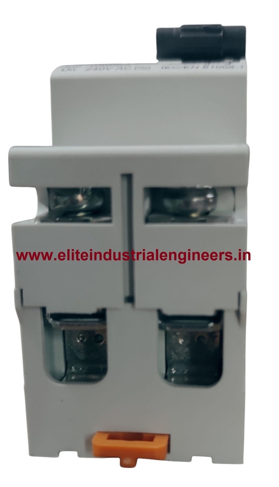 C&s Rccb 40a 2p - Color: White