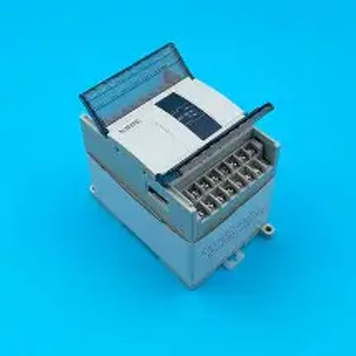 XINJE PLC relay output; ( 8 input / 8 output,)