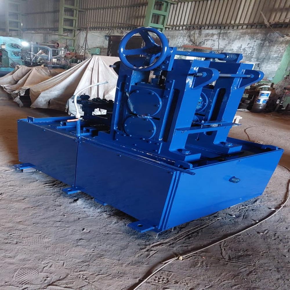 Flattening mill
