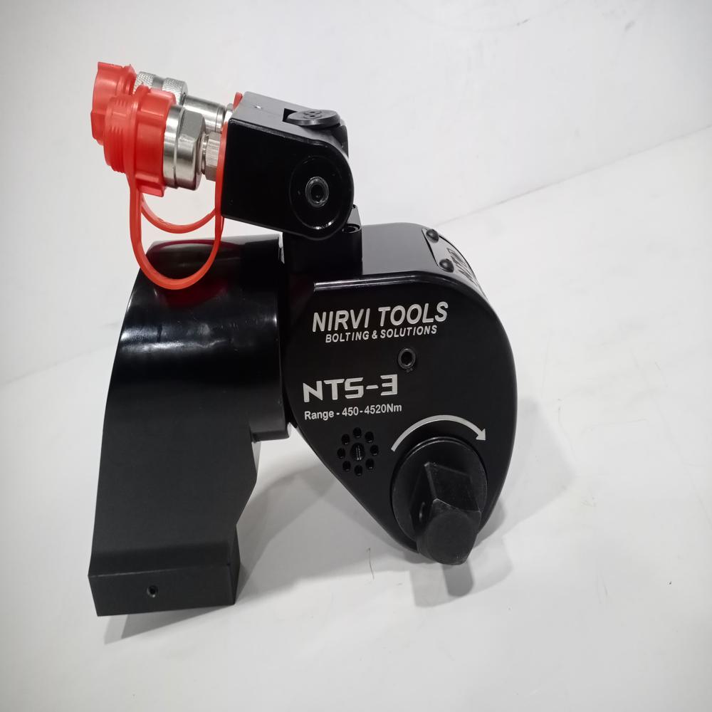 Hydraulic Torque Wrench - Features: Corrosion Resistance