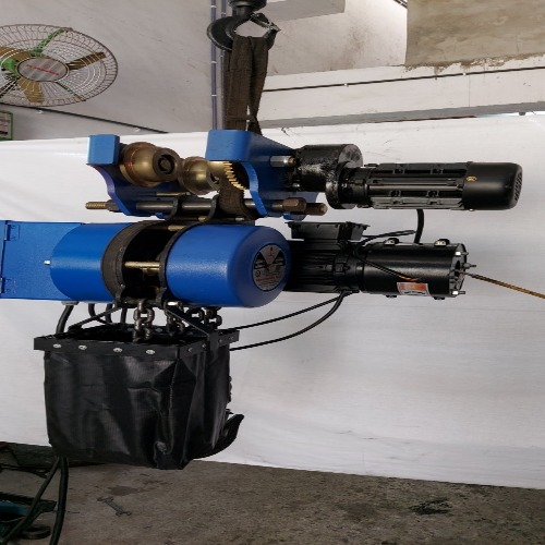 3 Ton Chain Hoist Without Trolley - Color: Blue