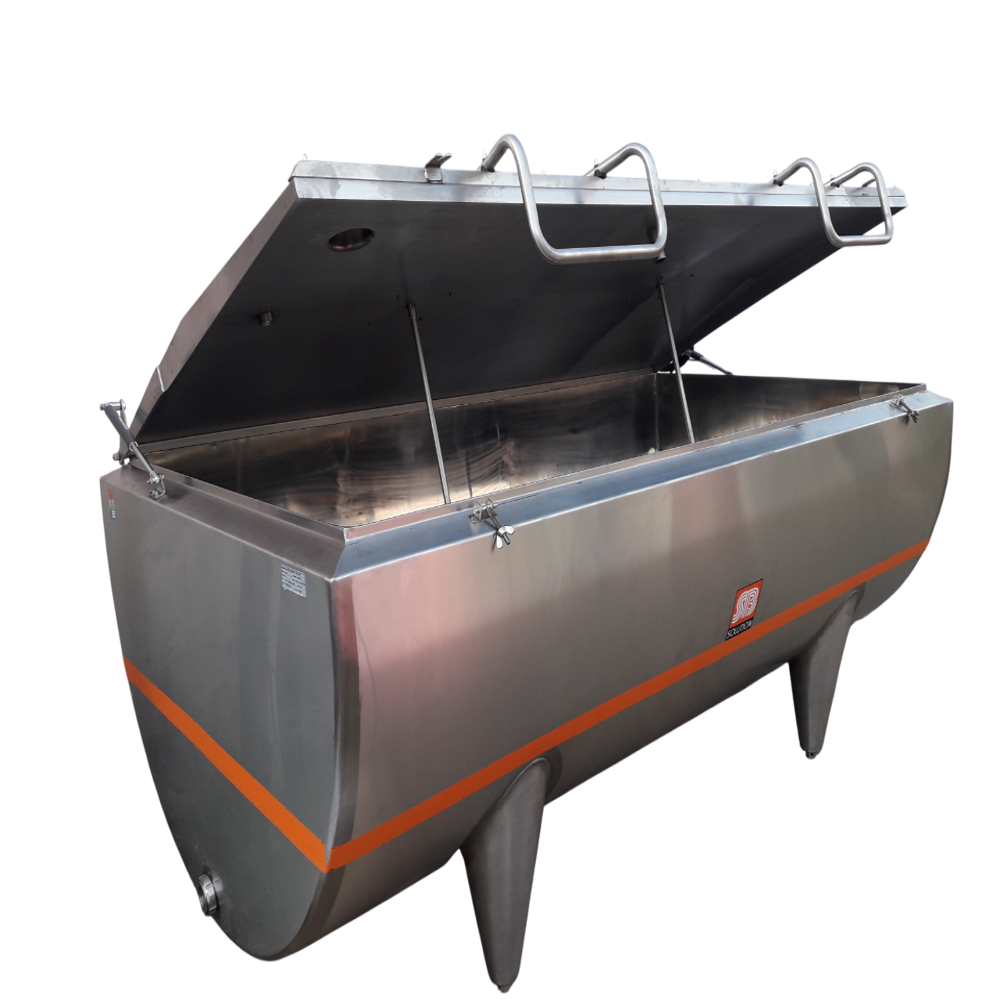 2000 LTS Bulk Milk Cooler  