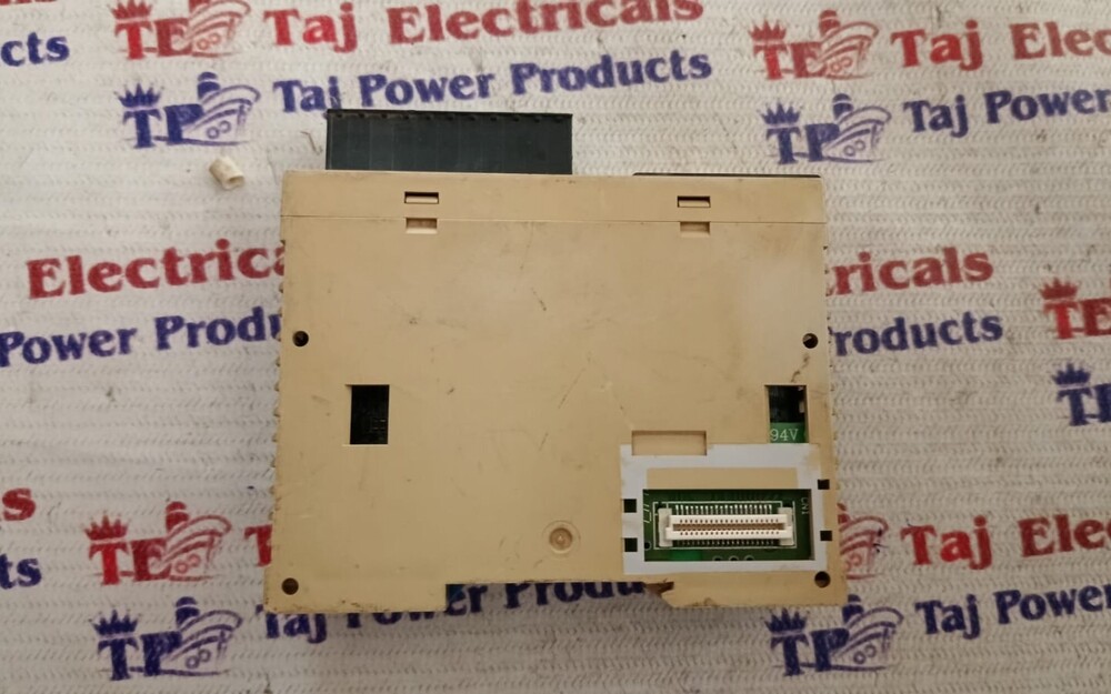 IDEC FC4A-L03A1 PLC