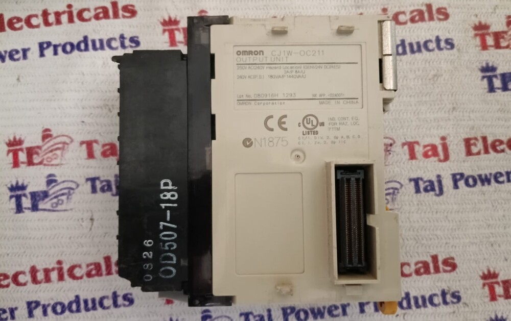 OMRON CJ1W-OC211 PLC