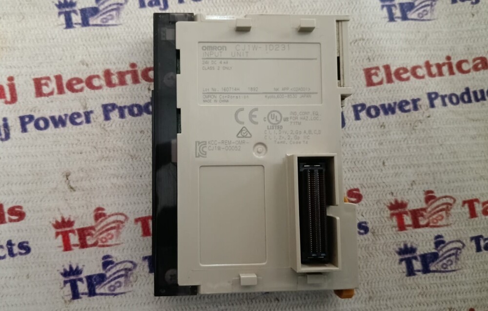 OMRON CJ1W-ID231 PLC