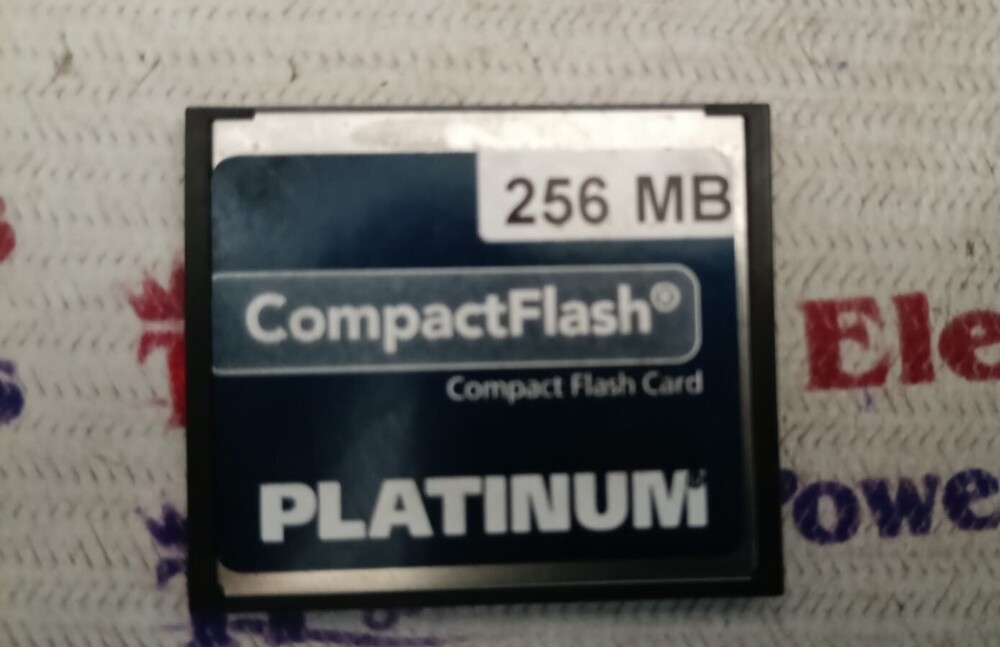 PLATINUM COMPACT FLASH CARD 256MB
