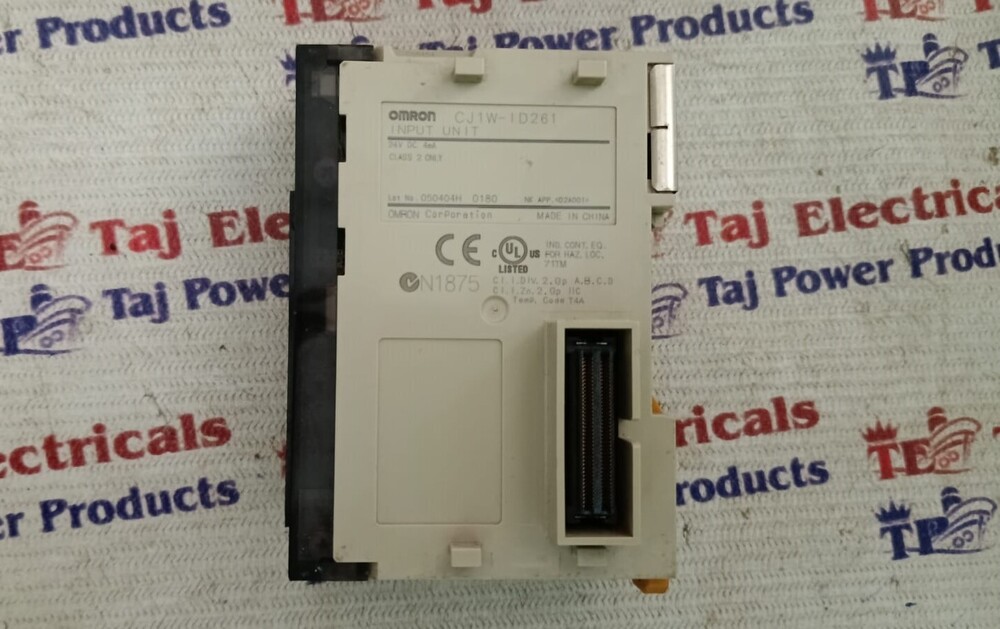 OMRON CJ1W-ID261 PLC