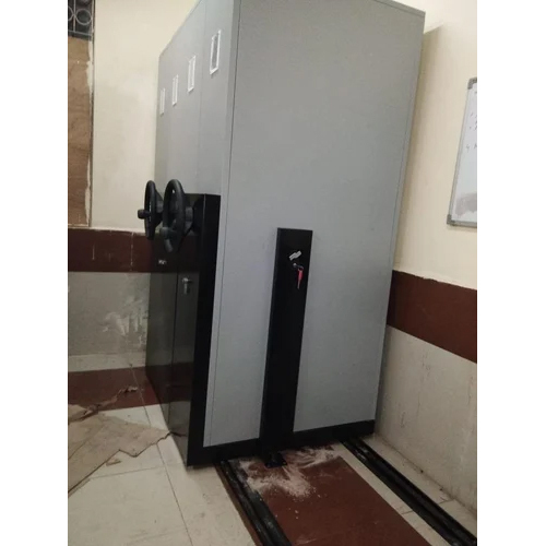 1 Bay Mobile Compactor