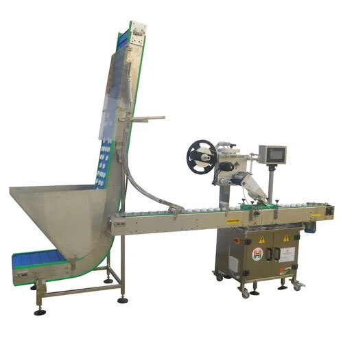 Top Labeling Machine With Elevator for Cap