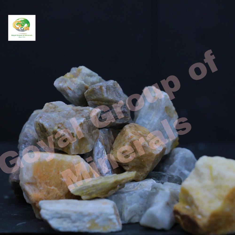 Silica Quartz - Color: Off White