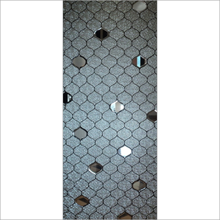 सना हुआ ग्लास दरवाजा