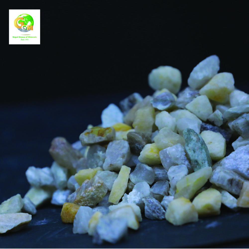 Quartz For Glass Industry - Chemical Composition: Sio2=97%min.