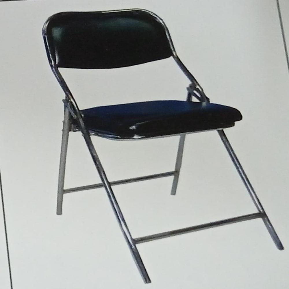 FOLDING CHAIR