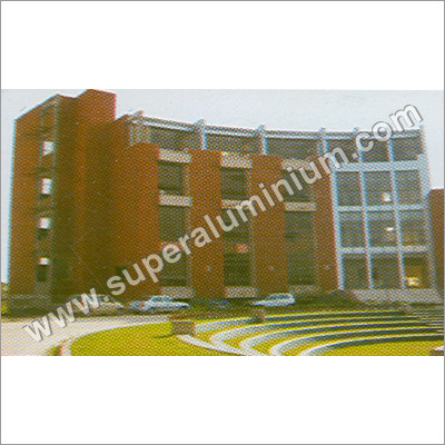 विंडोज़ परCurtain Glazing