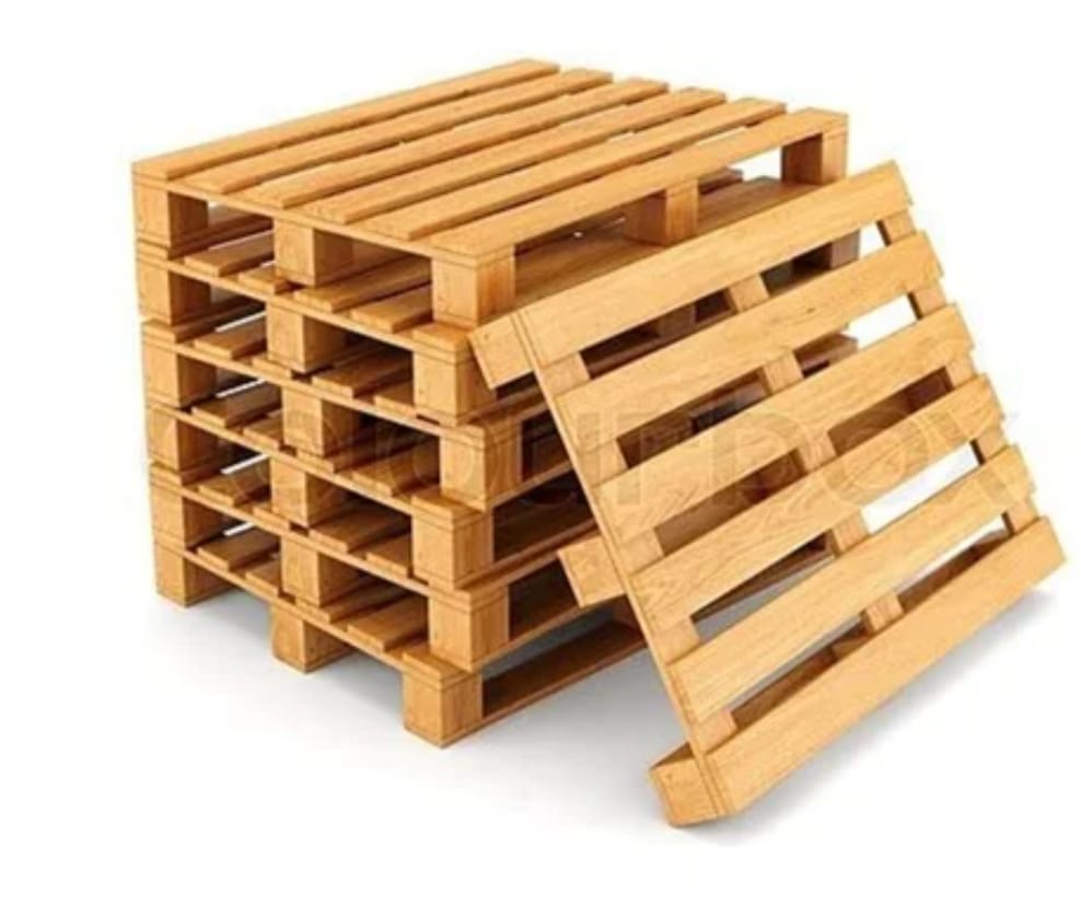 WOODEN PALLETS