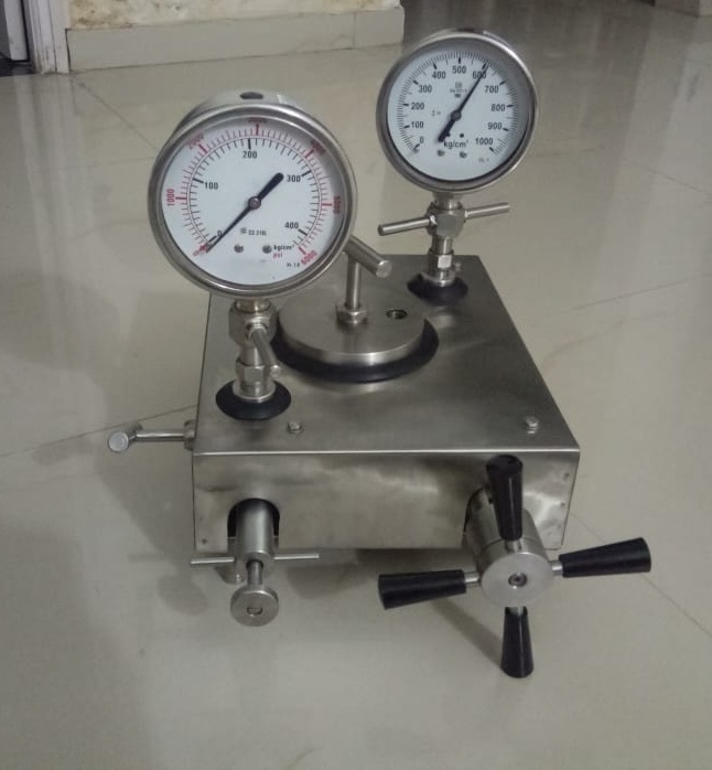 Comparison Test Pump - Color: Grey