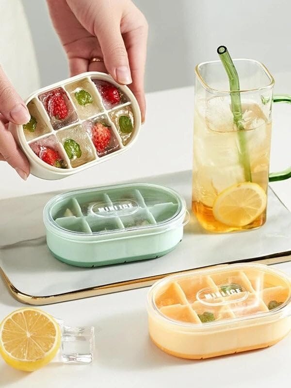 8 GRID MINI ICE CUBE TRAY WITH LID