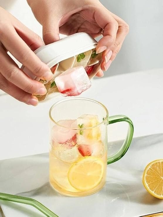 8 GRID MINI ICE CUBE TRAY WITH LID