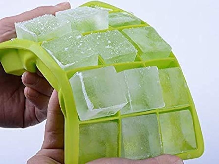 Silicone 15 Ice Cube Tray - Color: Green