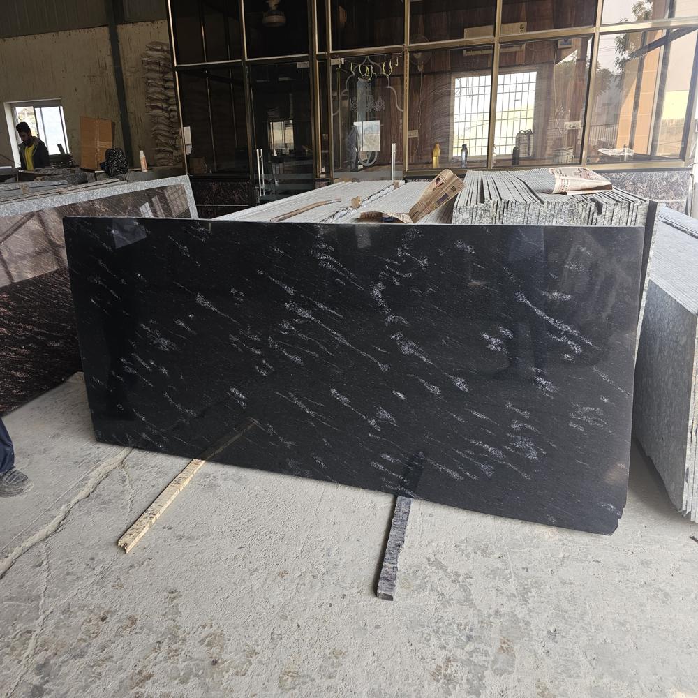 Fish Black - Granite Form: Solid