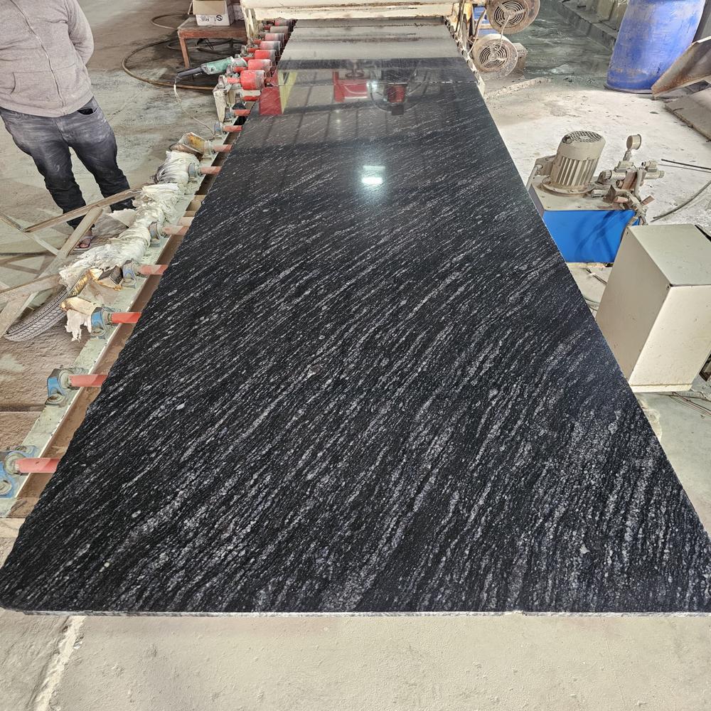 Black marquino 