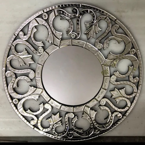 Venetian Round Mirror - Color: Clear