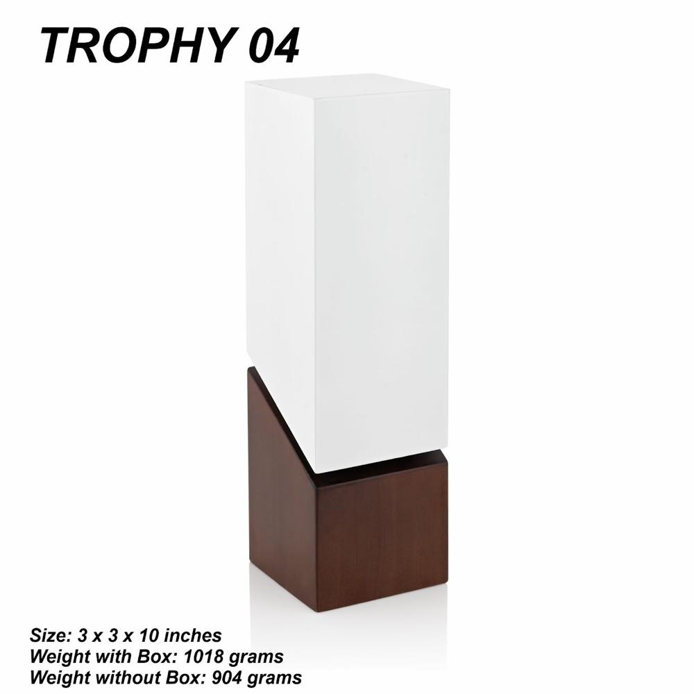 TROPHY 04