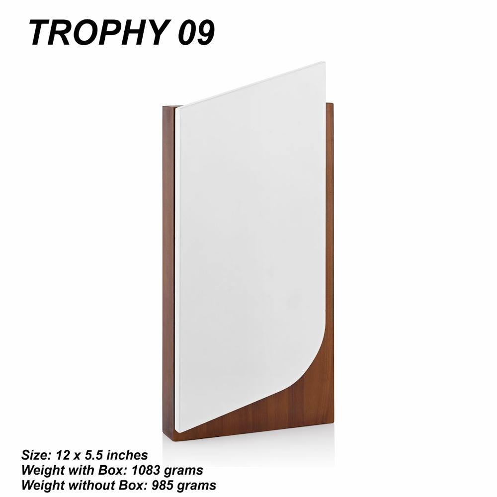 Trophy 04 - Color: Available