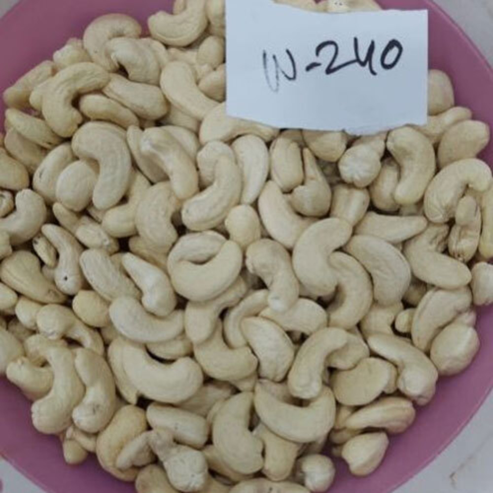 W240 Cashew Nuts - White, Grade W240 | Natural Shape, Nil Moisture Content, Sourced from India
