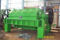 Toothed Double Roll Crusher